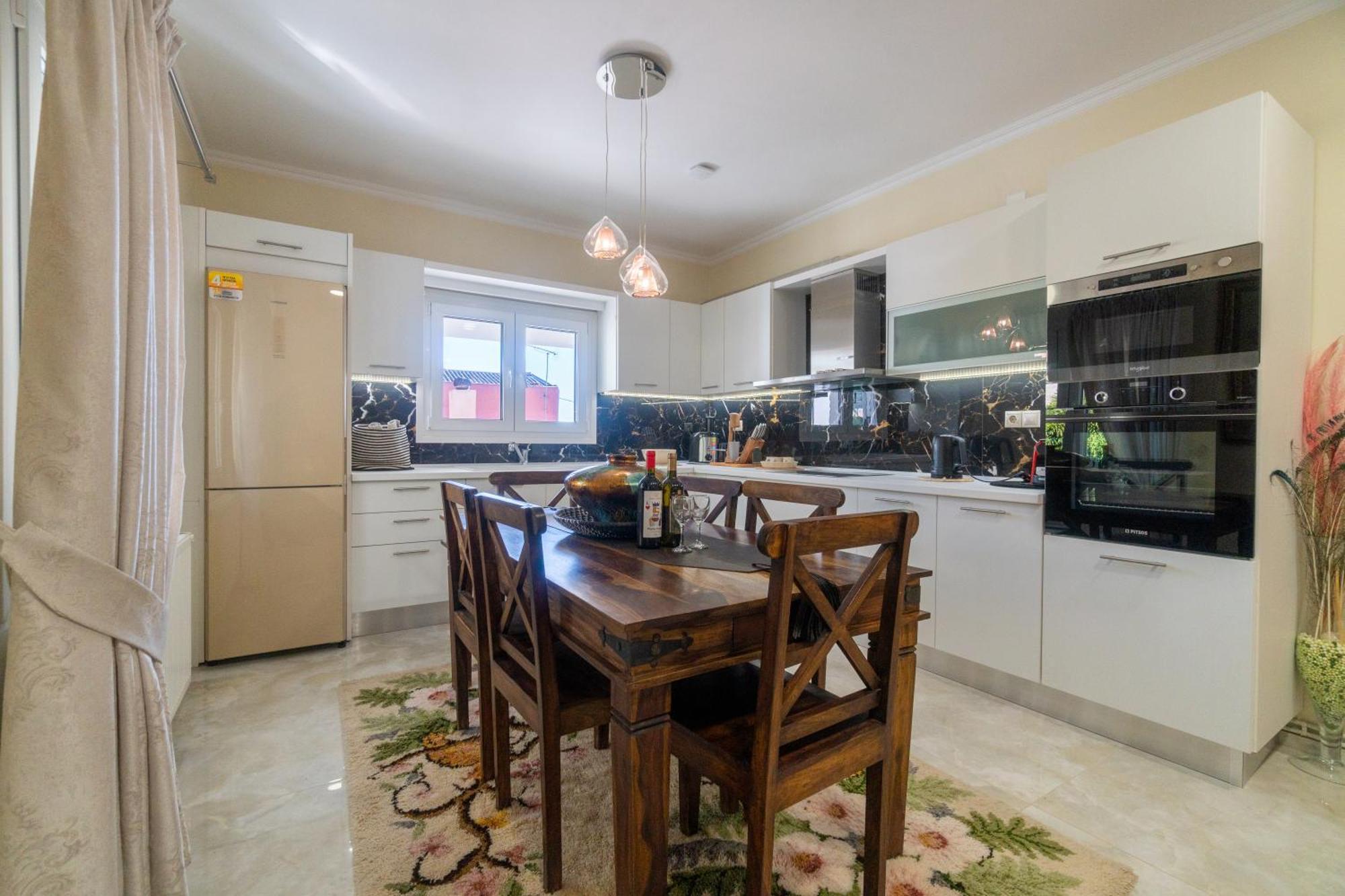 Sweet Luxury House * Alepou